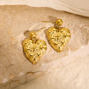 gold heart earrings back view